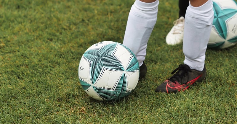 Exemple lettre de motivation section sportive football : le guide qui fait mouche